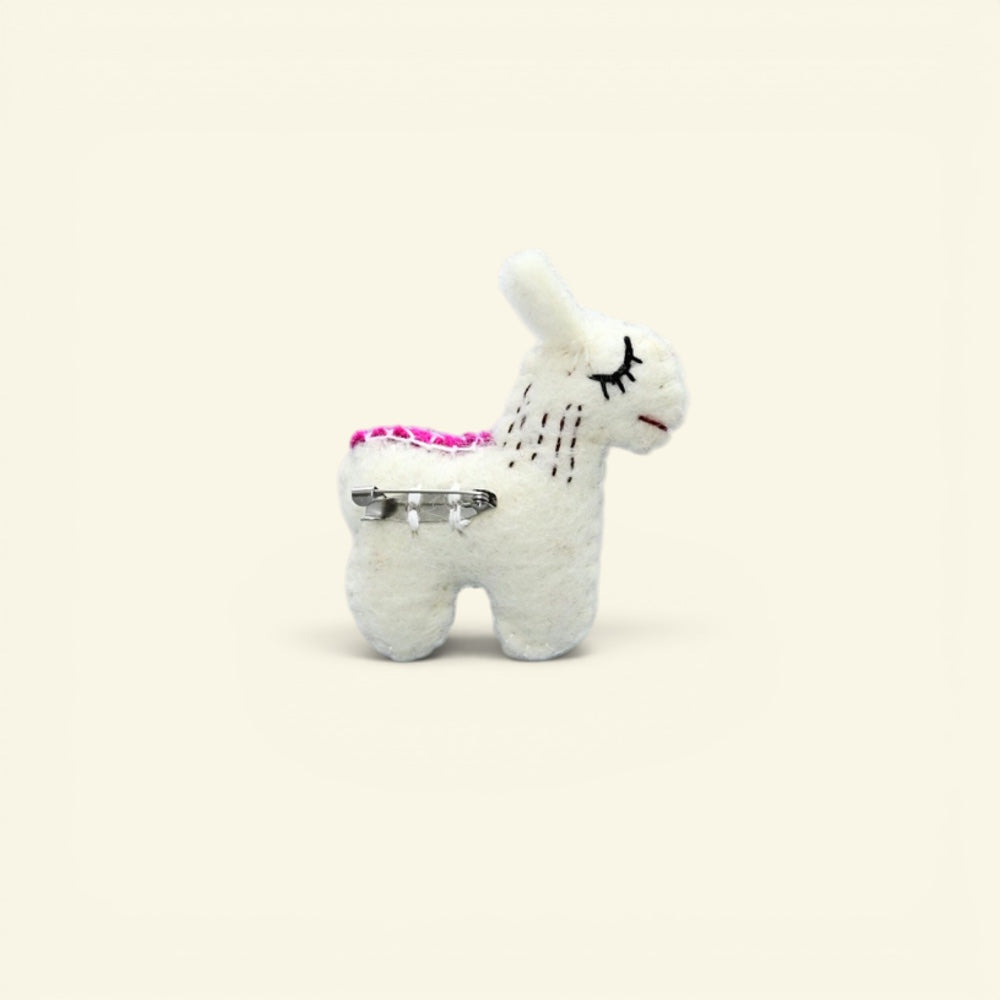the felt llama – wool felt llama brooch with hand-stitched blanket, detail 2, uggaz