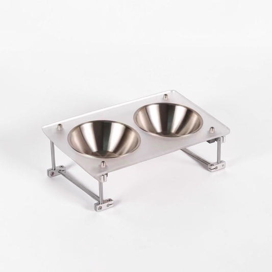THE OPTICAL AXIS PET FEEDER STATION
