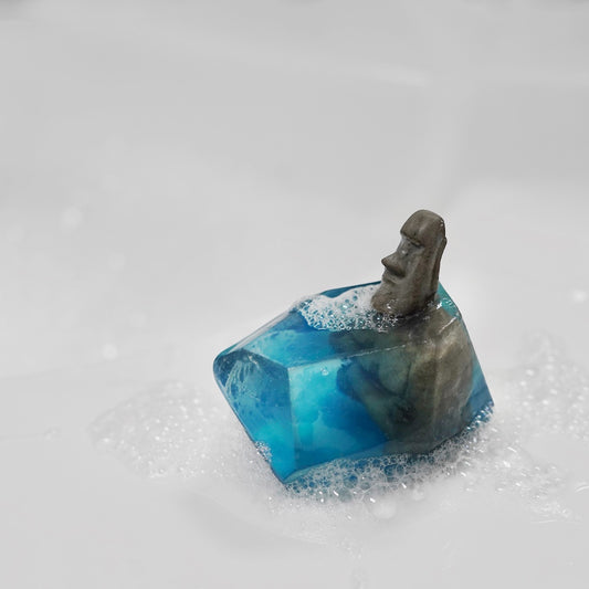the excavation – moai gemstone essential oil soap, detail 1, uggaz