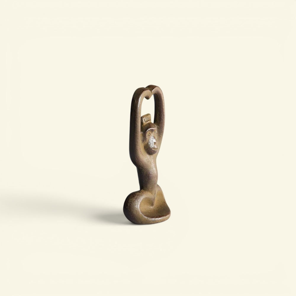 the crowned monkey – cast iron bottle opener, detail 6, uggaz