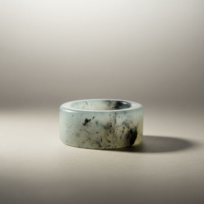Xiuyu Jade Thumb Ring