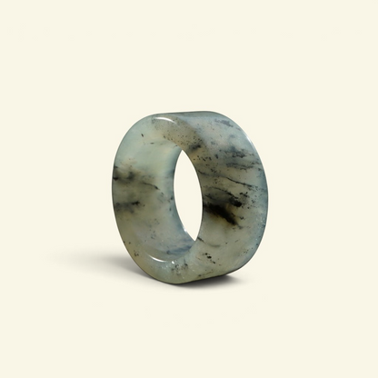 the xiuyu jade ring – xiuyu stone thumb ring, detail 2, uggaz