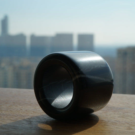 Black Bianstone Thumb Ring