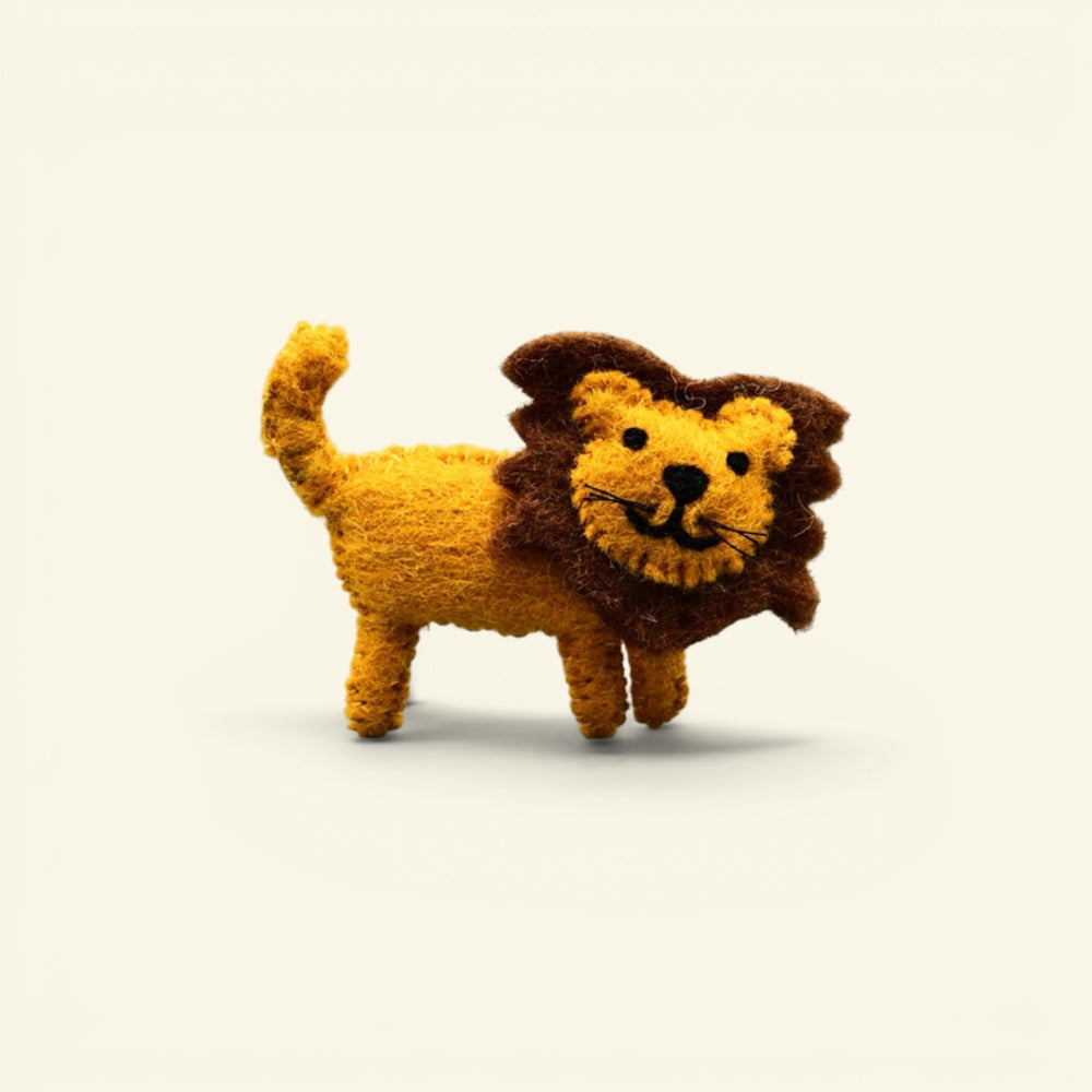 the felt wild – wool felt lion brooch, gold with a brown mane, needle-felted in nepal, uggaz