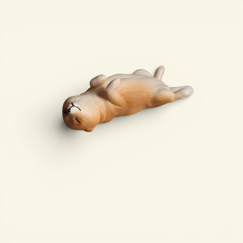 The Lying Flat Dog