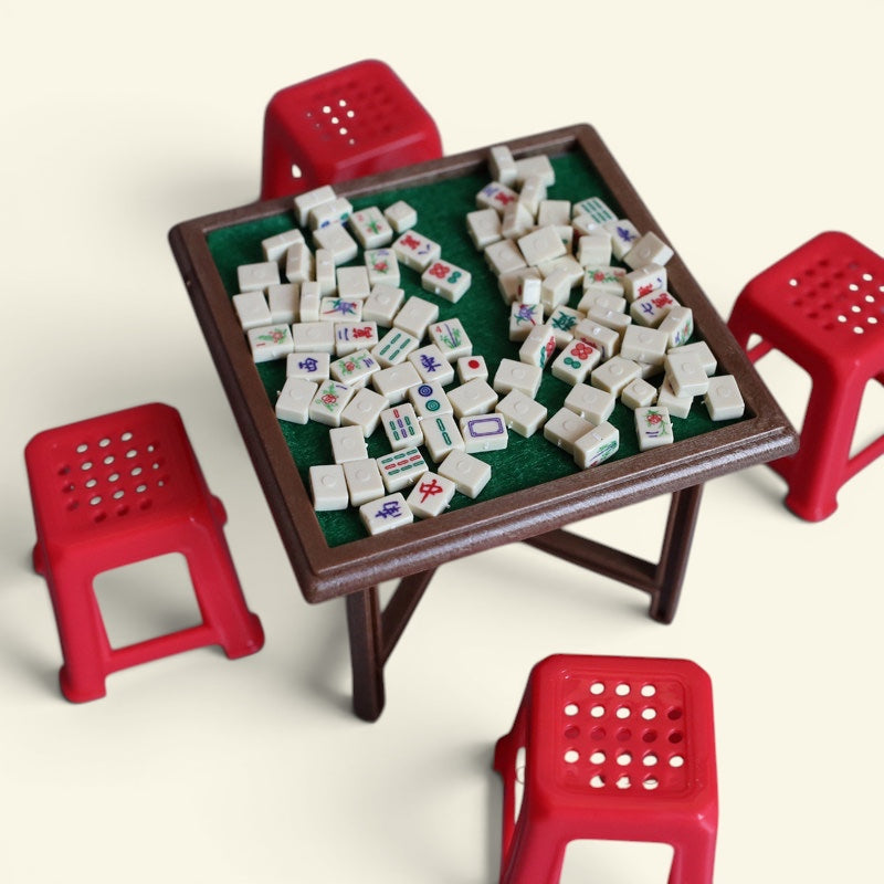 The Tiny Mahjong Table