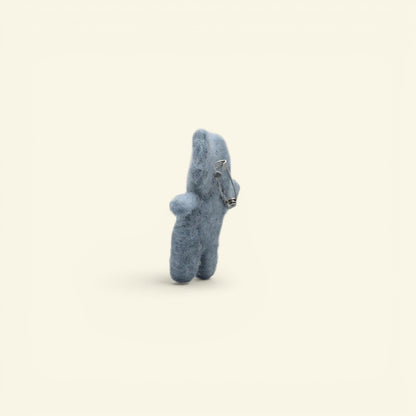 the felt elephant – wool felt elephant brooch, detail 2, uggaz