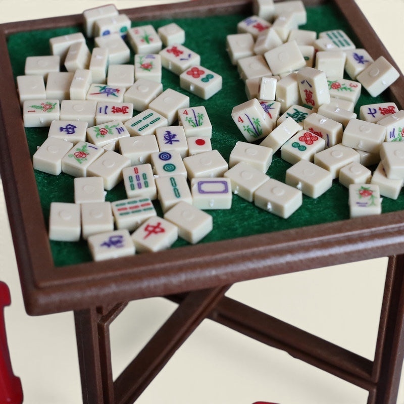 The Tiny Mahjong Table