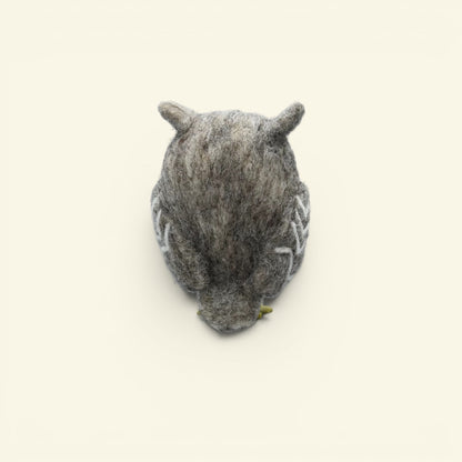 the night owl – needle-felted wool owl ornament, detail 5, uggaz