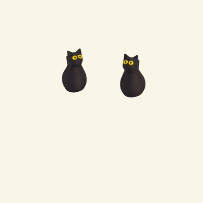 The Tiny Judgmental Cat