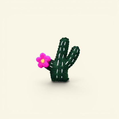 the felt garden – wool felt cactus brooch, dark green with a hot pink flower, uggaz