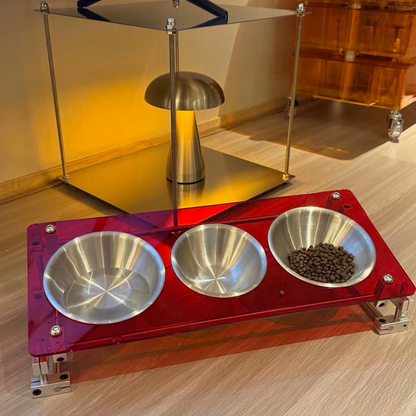 THE OPTICAL AXIS PET FEEDER STATION