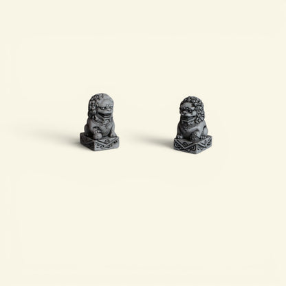 The Tiny Guardian Lions