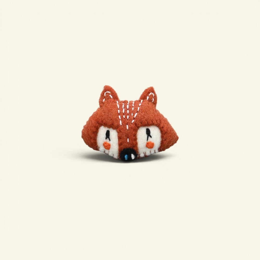 handmade wool felt fox face brooch — rust and cream, needle-felted in nepal