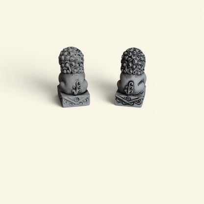 The Tiny Guardian Lions