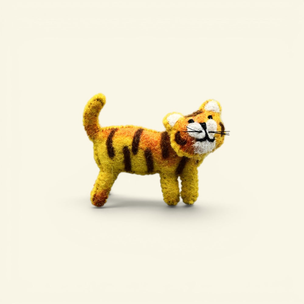 the felt wild – wool felt tiger brooch, gold with dark stripes, uggaz