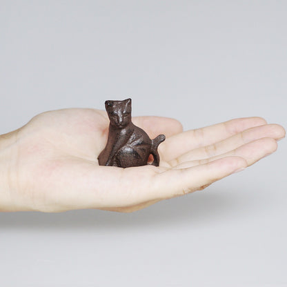the small weights – cast iron mini animal paperweights, detail 3, uggaz