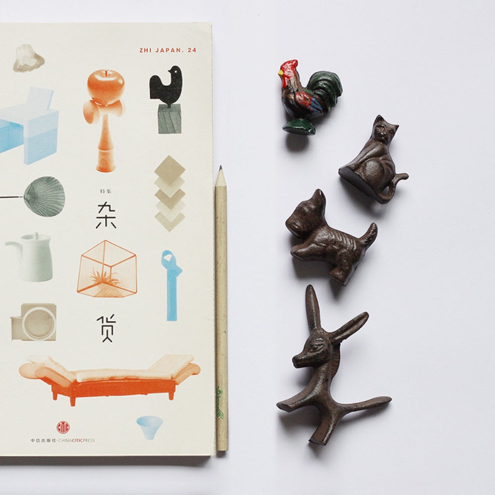 the small weights – cast iron mini animal paperweights, detail 2, uggaz
