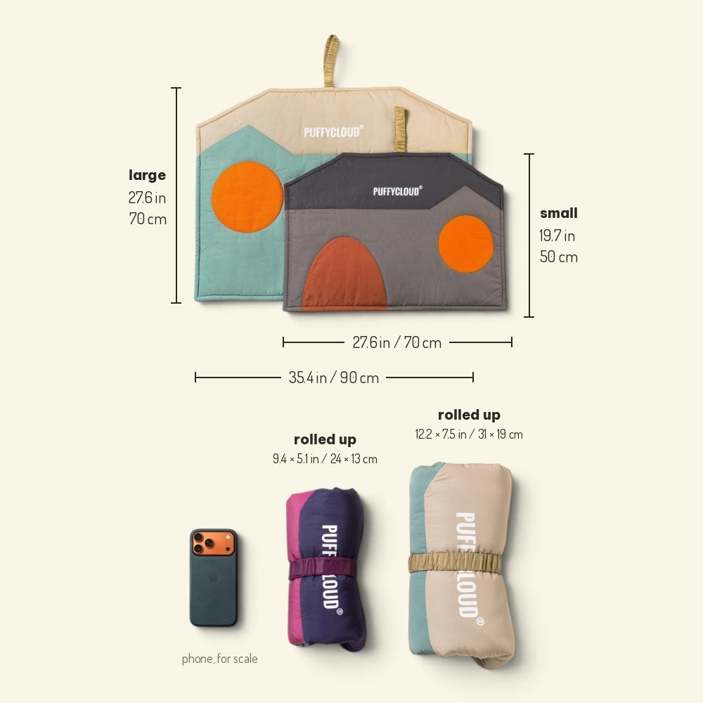 size guide: large mat 35.4 × 27.6 in / 90 × 70 cm, small mat 27.6 × 19.7 in / 70 × 50 cm, and both mats rolled up next to a phone for scale